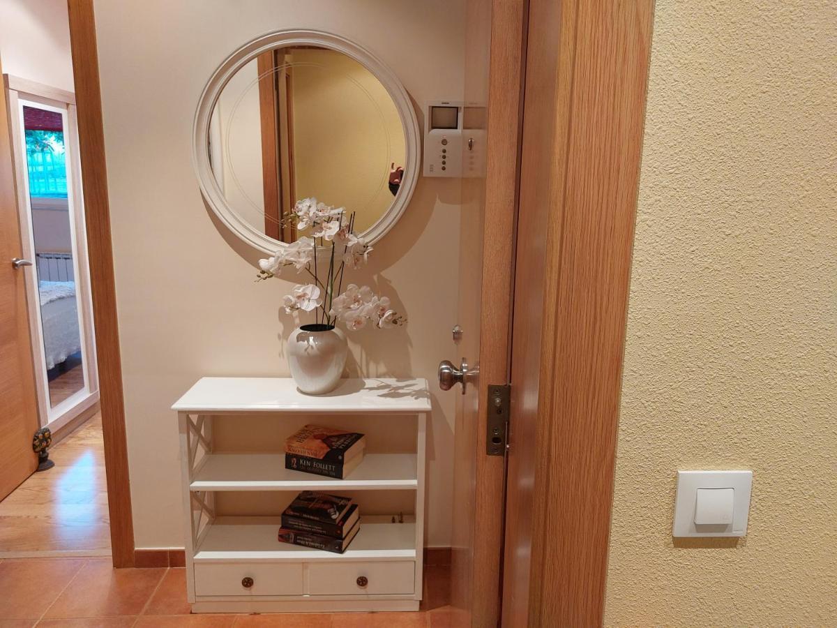 Apartamento Vieiro Con Plaza Garaje Gratis Santiago de Compostela Bagian luar foto