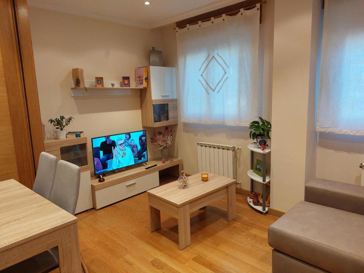 Apartamento Vieiro Con Plaza Garaje Gratis Santiago de Compostela Bagian luar foto